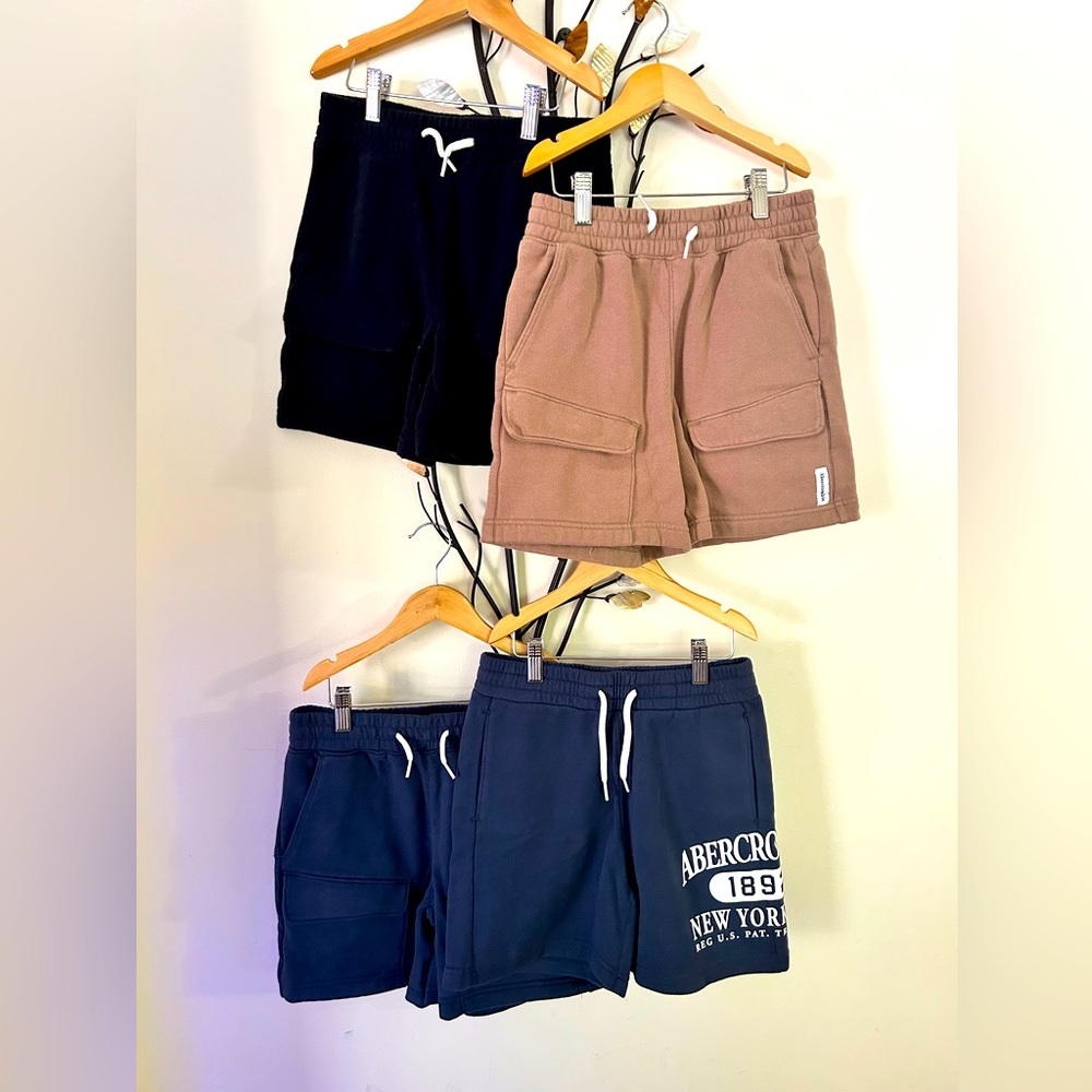Like New Abercrombie Kids short bundle